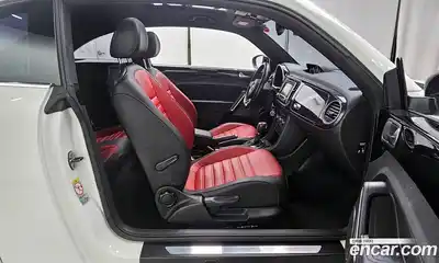 Volkswagen Beatle 2013 2.0 Автомат в Москве № 167652, миниатюра 7