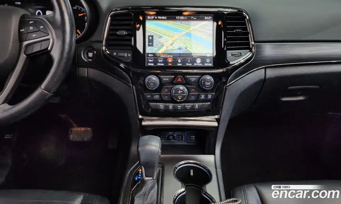 Jeep Cherokee 2020 3.6 Автомат в Москве № 169701, фото 18