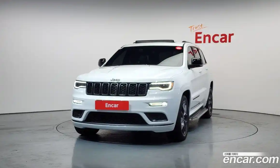 Jeep Cherokee 2020 3.6 Автомат в Москве № 169701, фото 5