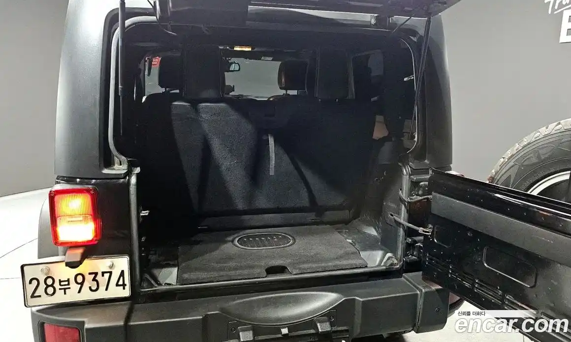 Jeep Wrangler 2017 3.6 Автомат в Москве № 169840, фото 13