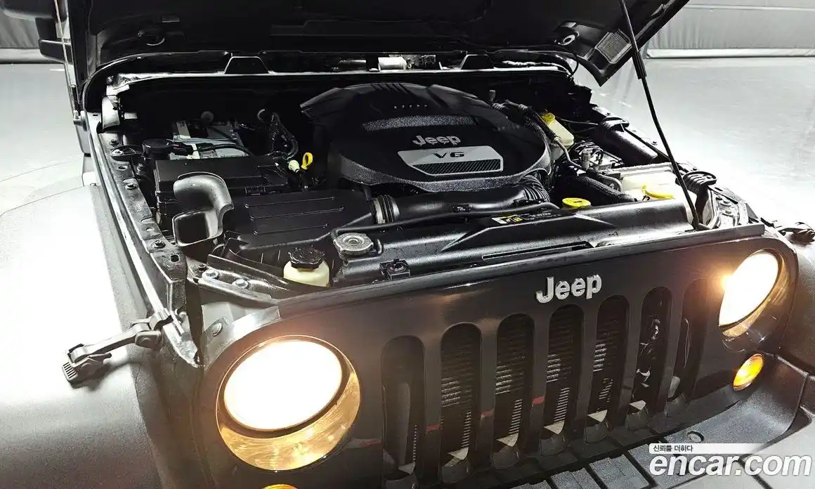 Jeep Wrangler 2017 3.6 Автомат в Москве № 169840, фото 17