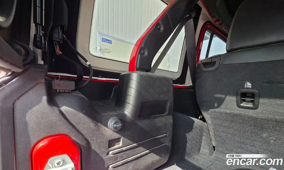 Jeep Wrangler 2019 2.0 Автомат в Москве № 170012, фото 15