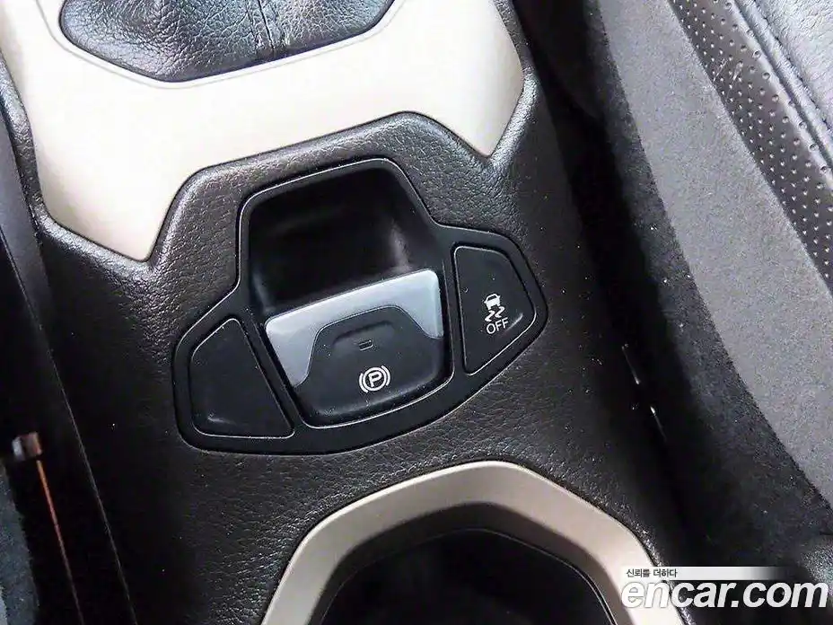 Jeep Renegade 2017 2.4 Автомат в Москве № 170029, фото 12