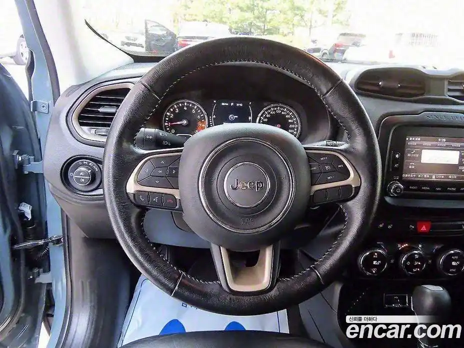 Jeep Renegade 2017 2.4 Автомат в Москве № 170029, фото 7