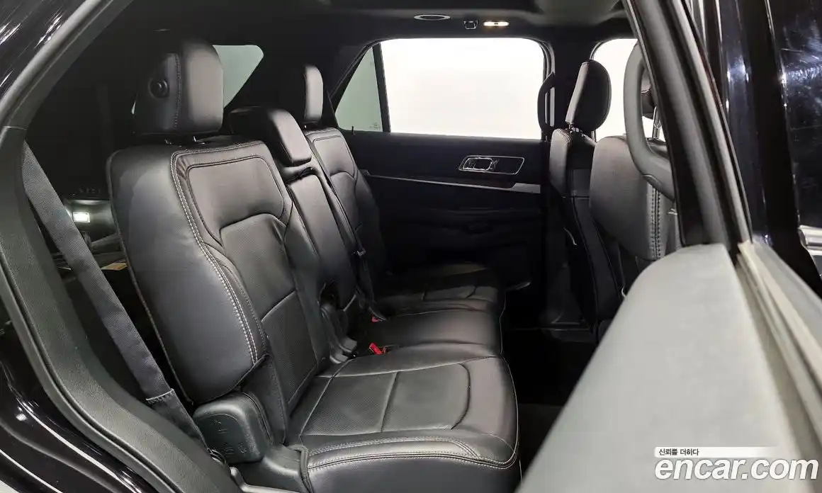 Ford Explorer 2019 2.3 Автомат в Москве № 170753, фото 12