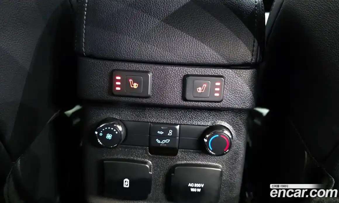 Ford Explorer 2019 2.3 Автомат в Москве № 170753, фото 17