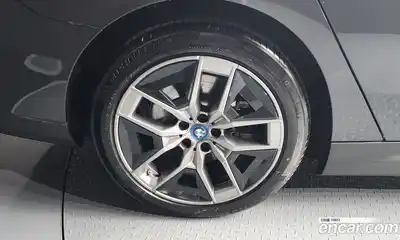 BMW i5 2024 0.2 Автомат в Москве № 186916, миниатюра 5