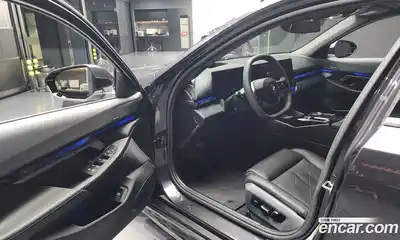 BMW i5 2024 0.2 Автомат в Москве № 186916, миниатюра 6