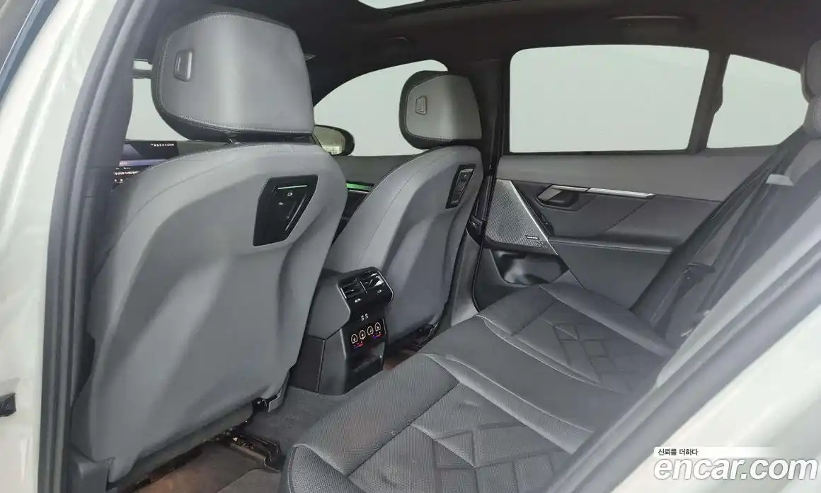 BMW i5 2024 0.2 Автомат в Москве № 188556, фото 11