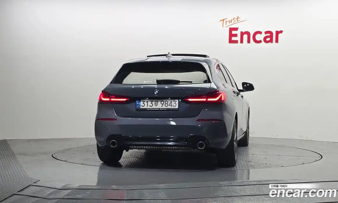 BMW 1-Series 2021 2.0 Автомат в Москве № 189270, фото 4