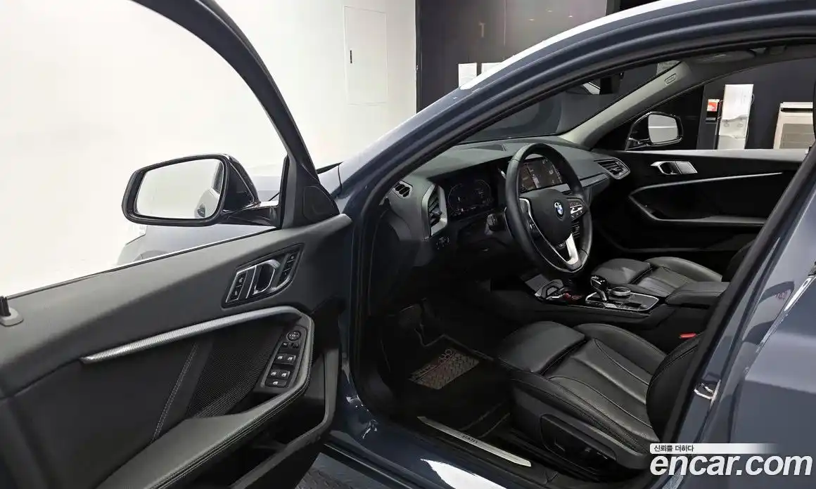 BMW 1-Series 2021 2.0 Автомат в Москве № 189270, фото 10