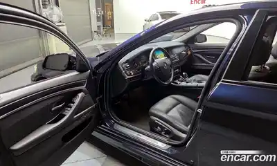 BMW 5-Series 2016 2.0 Автомат в Москве № 193237, миниатюра 2