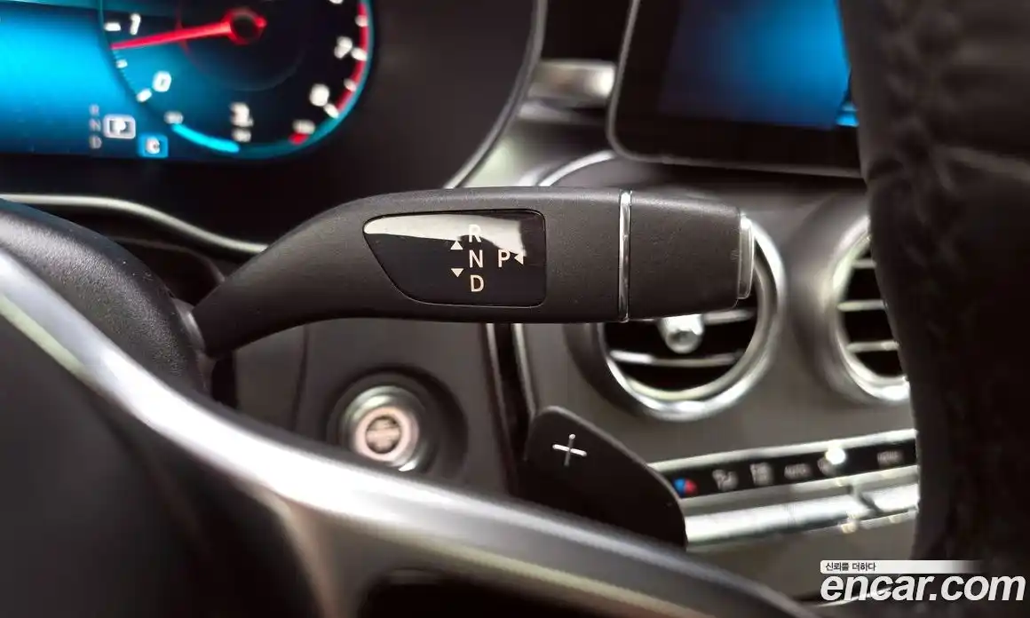 Mercedes-Benz GLC-Class 2020 2.0 Автомат в Москве № 195457, фото 9