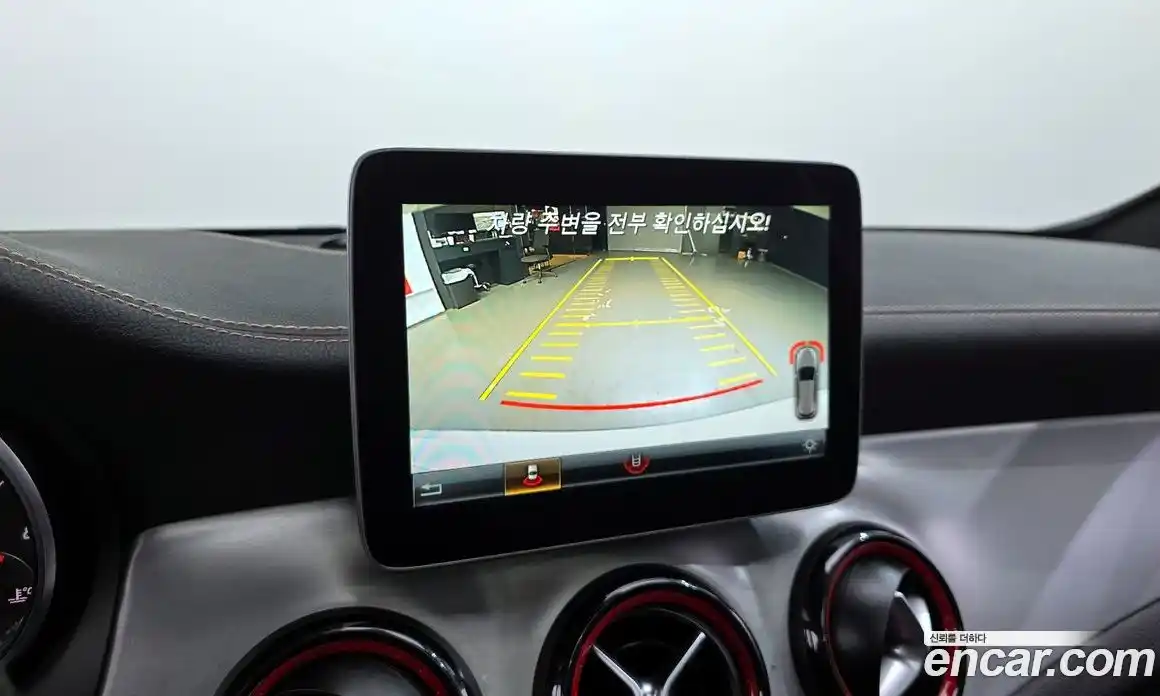 Mercedes-Benz A-Class 2017 2.0 Автомат в Москве № 195556, фото 10