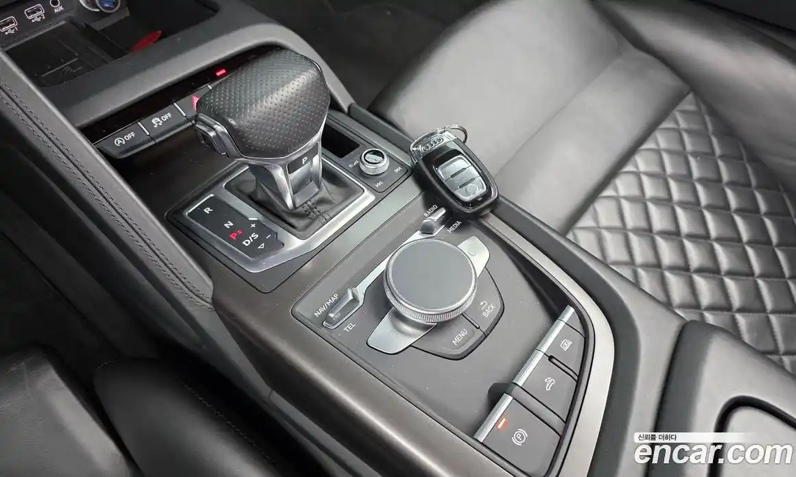 Audi R8 2018 5.2 Автомат в Москве № 196177, фото 16