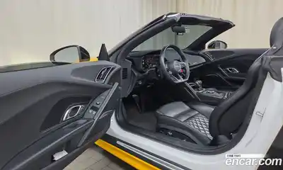 Audi R8 2018 5.2 Автомат в Москве № 196177, миниатюра 5