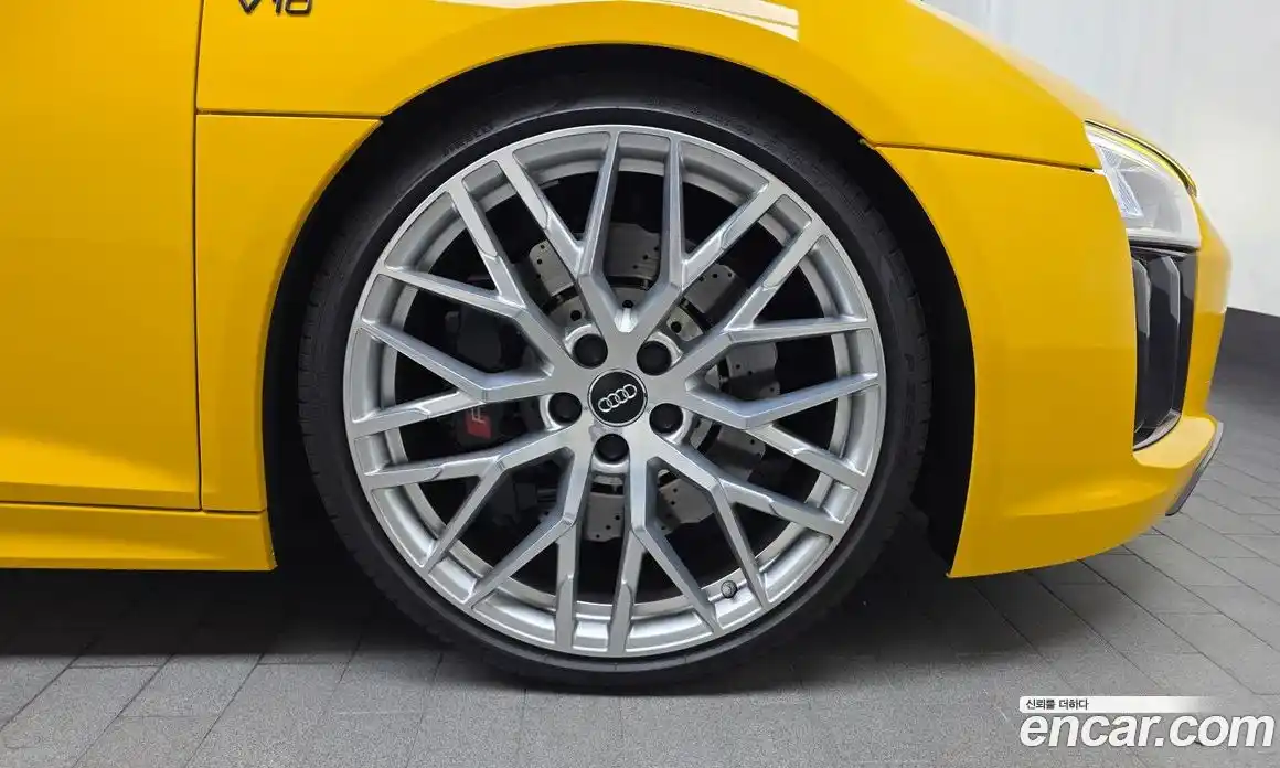 Audi R8 2018 5.2 Автомат в Москве № 196177, фото 7