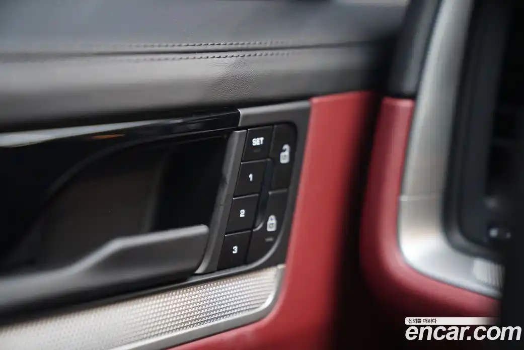 Porsche Cayenne 2024 3.0 Автомат в Москве № 197776, фото 16