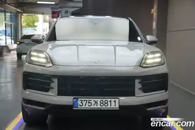 Porsche Cayenne 2024 3.0 Автомат в Москве № 197776, миниатюра 3