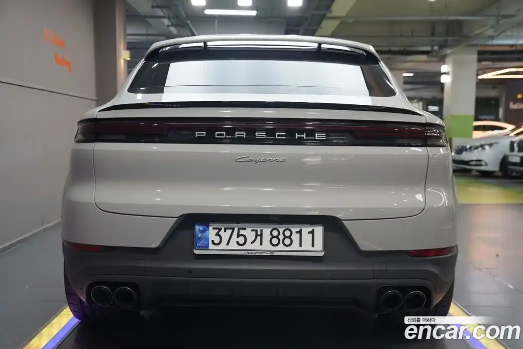 Porsche Cayenne 2024 3.0 Автомат в Москве № 197776, фото 4