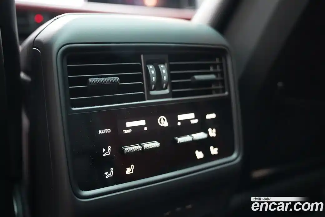 Porsche Cayenne 2024 3.0 Автомат в Москве № 197776, фото 5