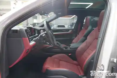 Porsche Cayenne 2024 3.0 Автомат в Москве № 197776, миниатюра 7