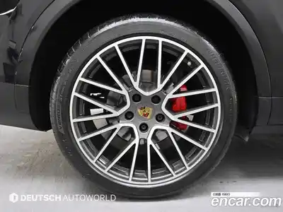 Porsche Cayenne 2019 3.0 Автомат в Москве № 197939, миниатюра 5