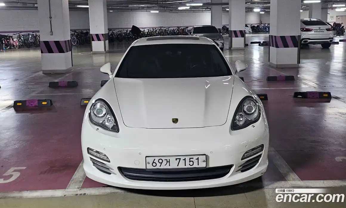 Porsche Panamera 2011 4.8 Автомат в Москве № 198021, фото 3