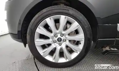 Land Rover Range-Rover 2013 5.0 Автомат в Москве № 198298, миниатюра 6