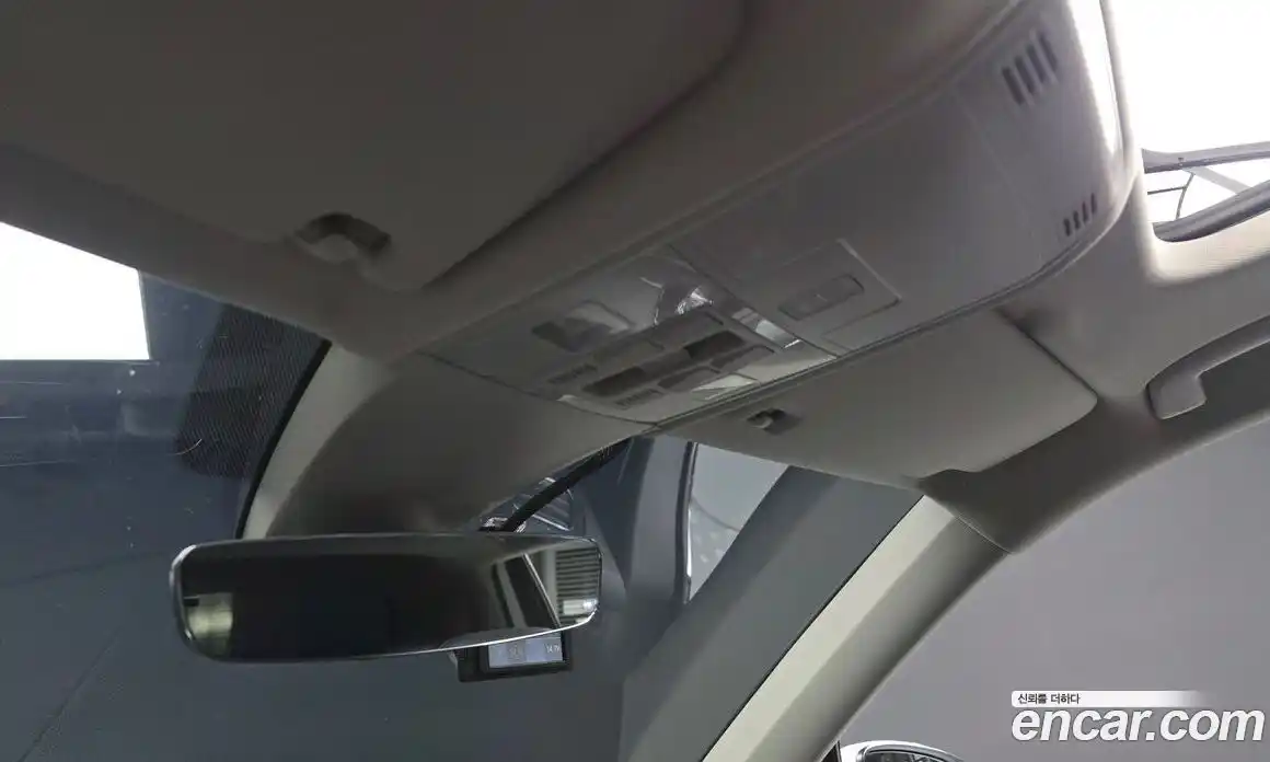 Volkswagen Tiguan 2018 2.0 Автомат в Москве № 199260, фото 5