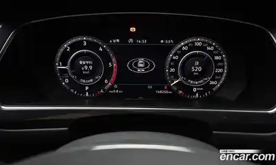 Volkswagen Tiguan 2018 2.0 Автомат в Москве № 199260, миниатюра 10