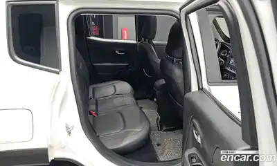 Jeep Renegade 2021 2.4 Автомат в Москве № 199455, миниатюра 12