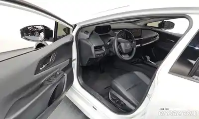 Toyota Prius 2024 2.0 Автомат в Москве № 199587, миниатюра 9
