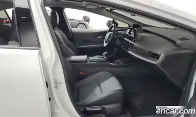 Toyota Prius 2024 2.0 Автомат в Москве № 199587, миниатюра 10