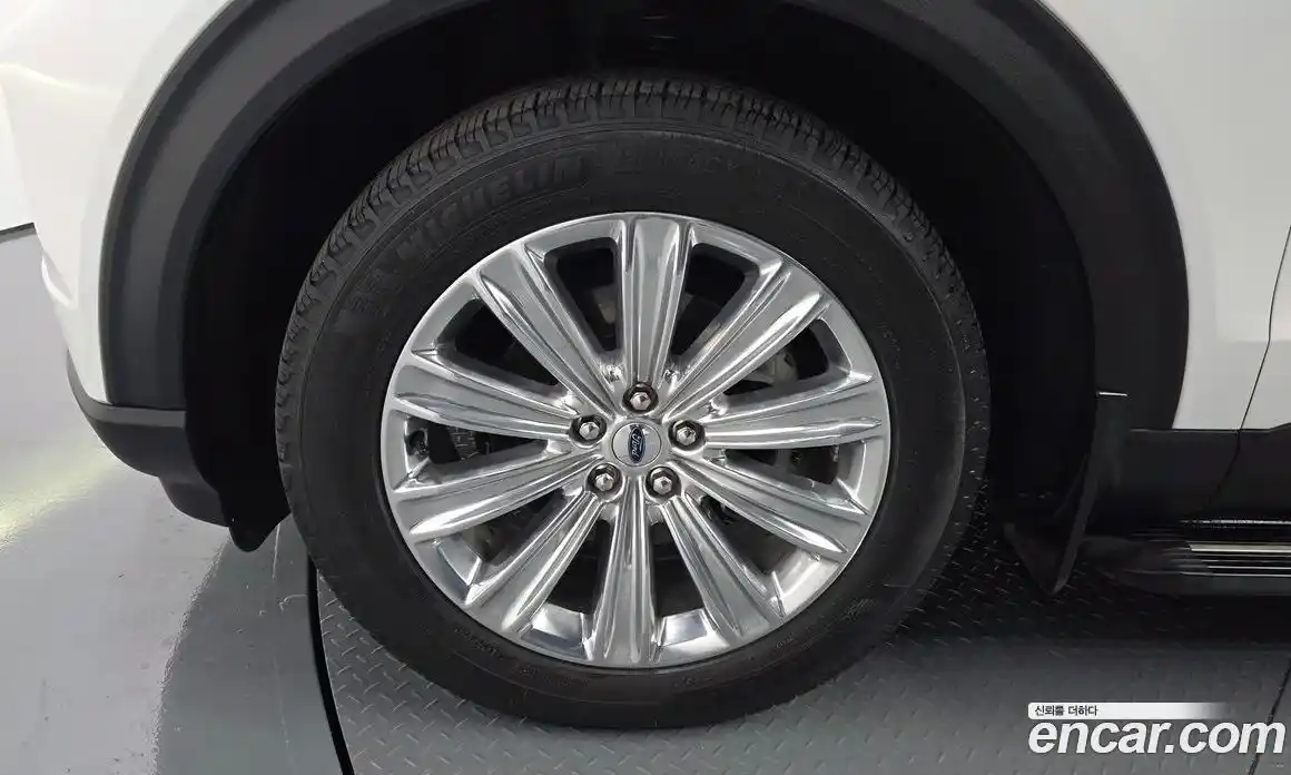 Ford Explorer 2020 2.3 Автомат в Москве № 199794, фото 18