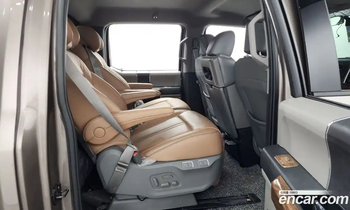 Ford F150 2018 3.5 Автомат в Москве № 199843, фото 9