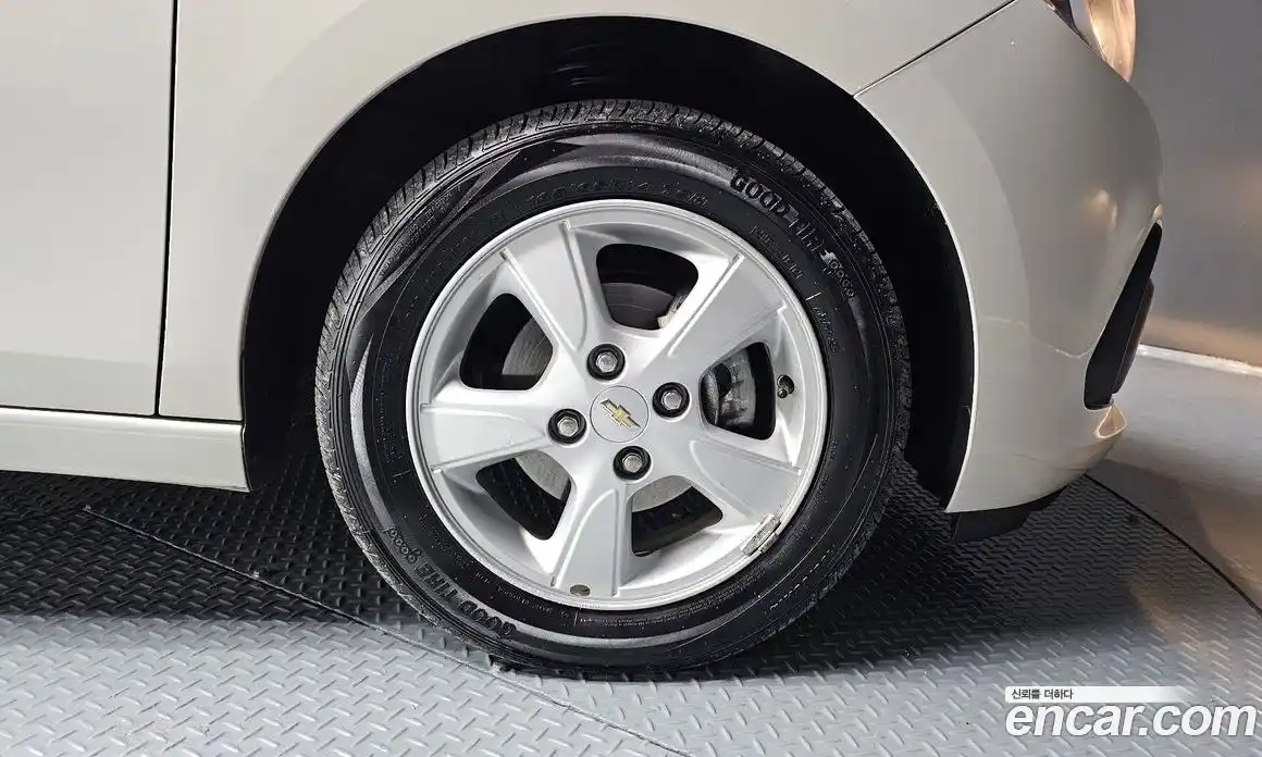 Chevrolet Spark 2016 1.0 Автомат в Москве № 2080, фото 18