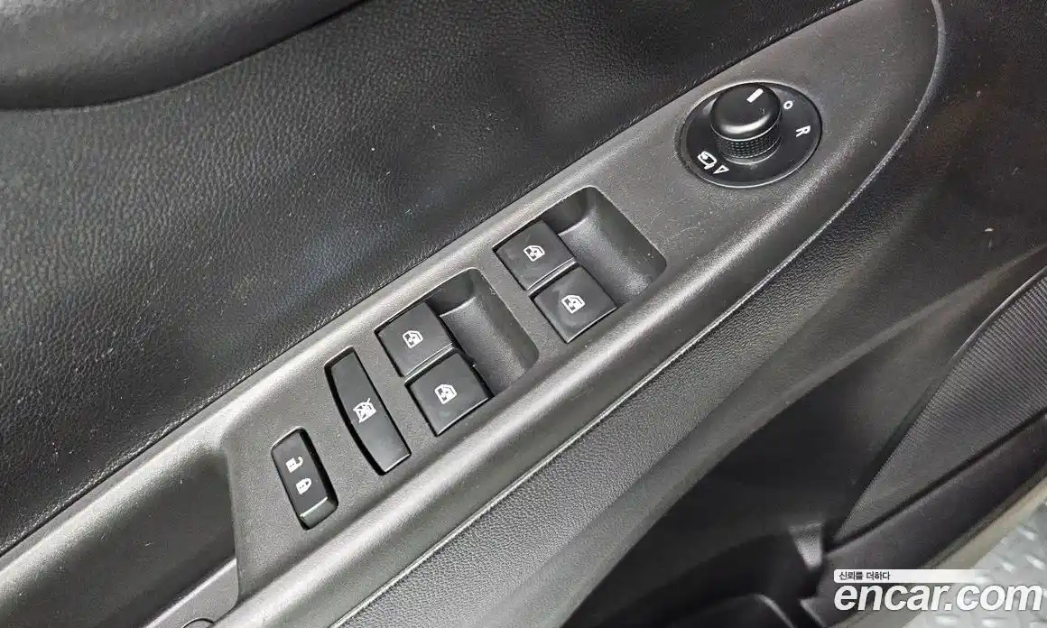 Chevrolet Spark 2016 1.0 Автомат в Москве № 2080, фото 3