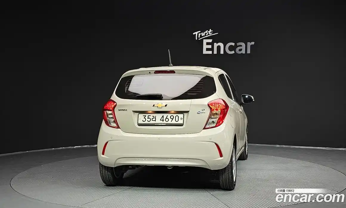 Chevrolet Spark 2016 1.0 Автомат в Москве № 2080, фото 8