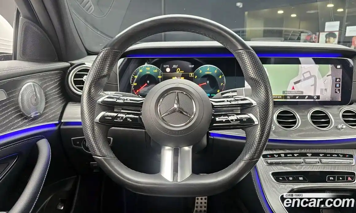 Mercedes-Benz E-Class 2021 2.0 Автомат в Москве № 209275, фото 14