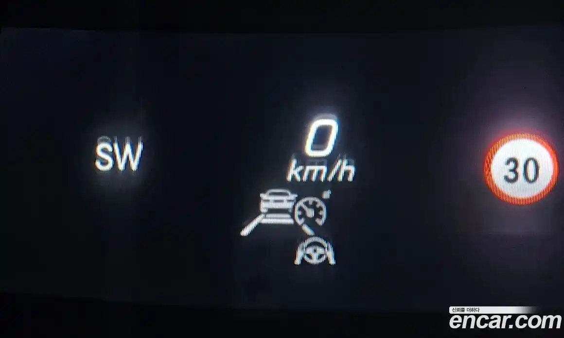 Mercedes-Benz E-Class 2021 2.0 Автомат в Москве № 209275, фото 18