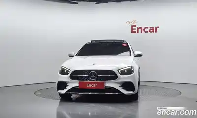 Mercedes-Benz E-Class 2021 2.0 Автомат в Москве № 209275, миниатюра 3