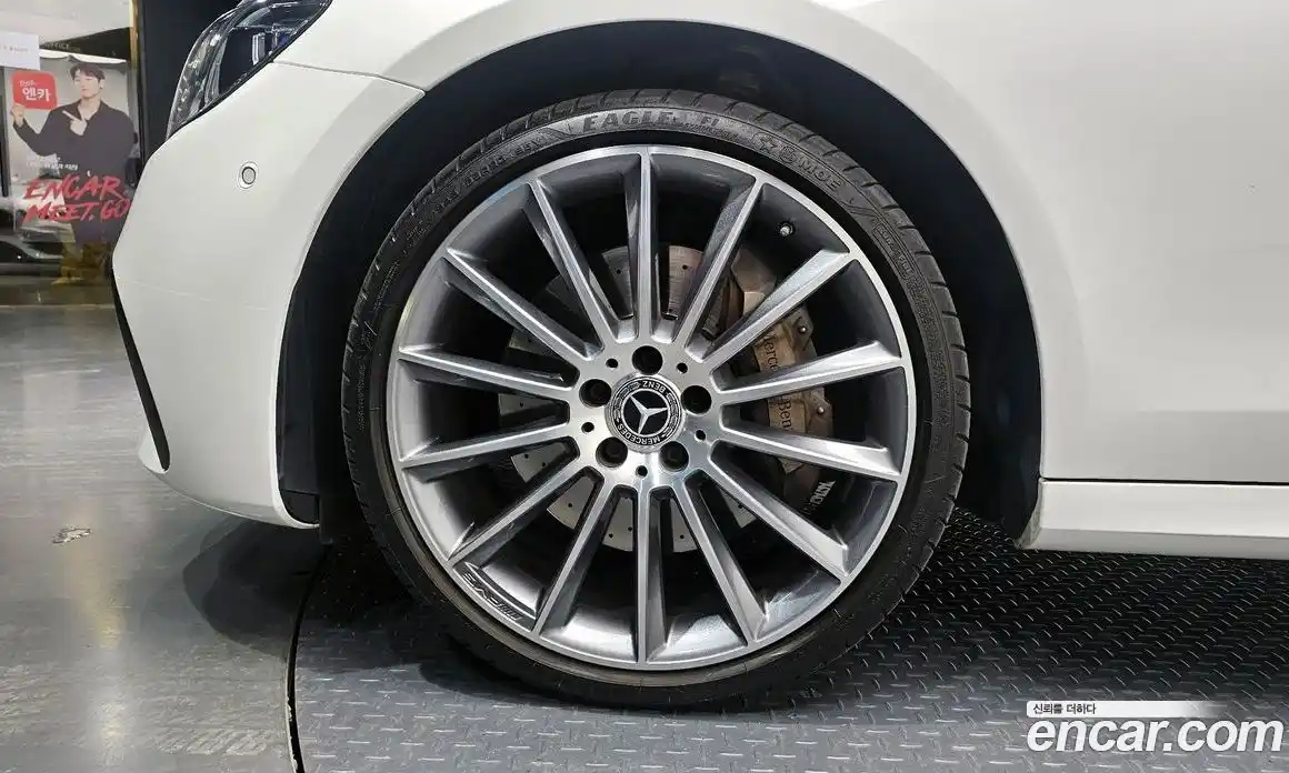 Mercedes-Benz E-Class 2021 2.0 Автомат в Москве № 209275, фото 5