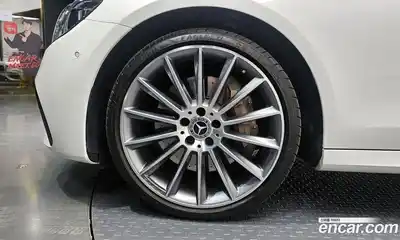 Mercedes-Benz E-Class 2021 2.0 Автомат в Москве № 209275, миниатюра 5