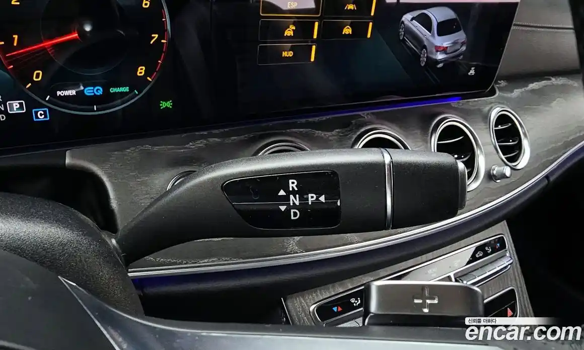 Mercedes-Benz E-Class 2021 2.0 Автомат в Москве № 209275, фото 9