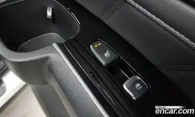 Kia Sorento 2024 2.5 Автомат в Москве № 21668, миниатюра 11