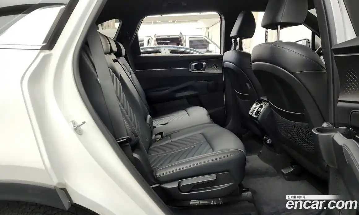 Kia Sorento 2024 2.5 Автомат в Москве № 21668, фото 9