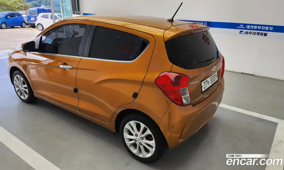 Chevrolet Spark 2019 1.0 Автомат в Москве № 219703, фото 11