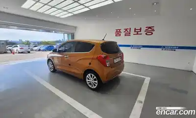 Chevrolet Spark 2019 1.0 Автомат в Москве № 219703, миниатюра 4