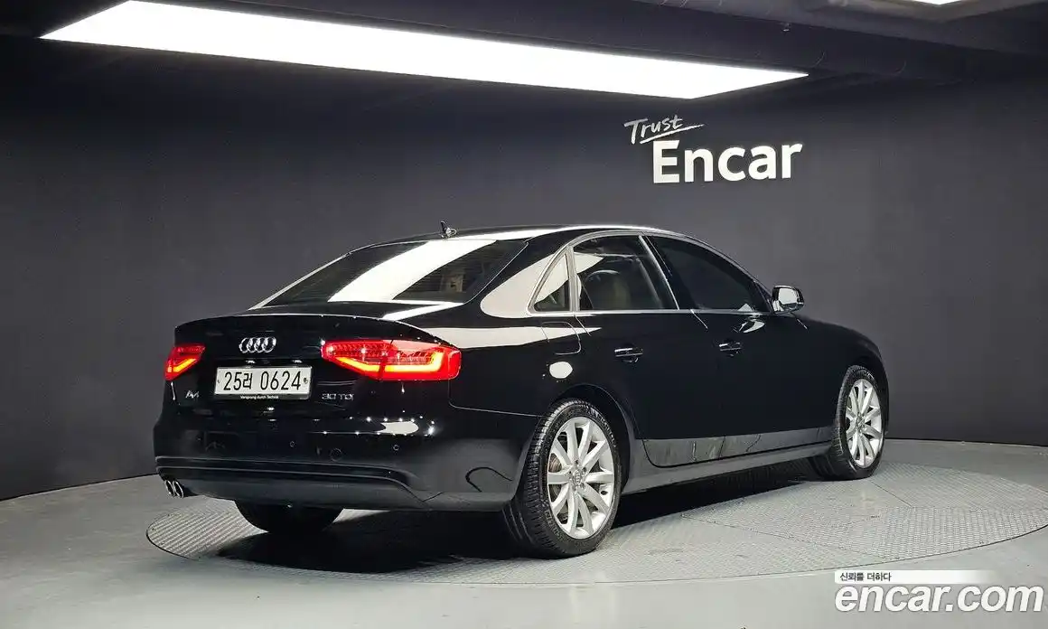 Audi A4 2016 2.0 Автомат в Москве № 220220, фото 16